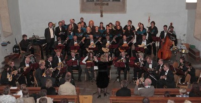 Mandolinenorchester Falkenstein und Chor Cantiamo im gemeinsamen Konzert
